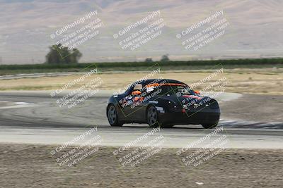 media/Jun-01-2024-CalClub SCCA (Sat) [[0aa0dc4a91]]/Group 2/Race/